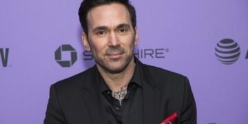 ‘파워 레인저스’ 美배우 제이슨 데이비드 프랭크 별세