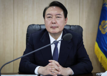 尹 ‘담대한 구상’ 발표, 비핵화와 경제·정치·군사적 상응조치 동시 이행 :: 공감언론 뉴시스통신사 ::