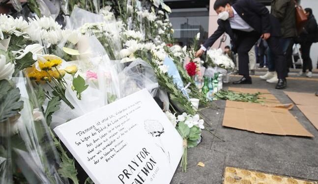 [D:초점] “세월호 때와는 달라”…대중문화예술계, 일상 회복 움직임