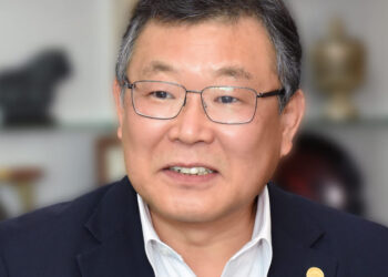 [기고]'K-재료' 'K-기술' – 전자신문