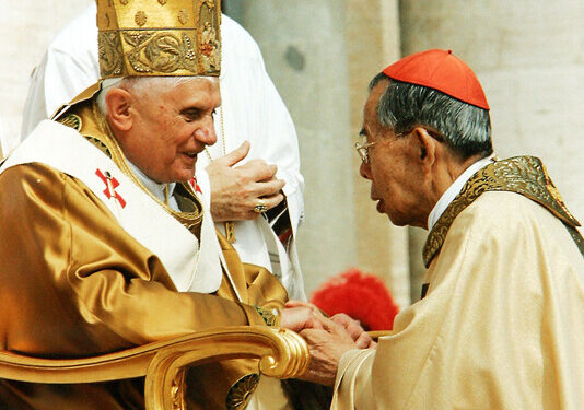 “세계평화 증진” “훌륭한 신학자 잃어”…베네딕토 16세 애도물결