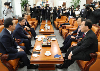 여야, 법인세 놓고 막판 대치…예산안 정기국회 처리 불발 – 한겨레