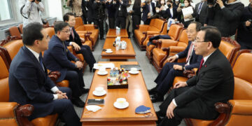 여야, 법인세 놓고 막판 대치…예산안 정기국회 처리 불발 – 한겨레