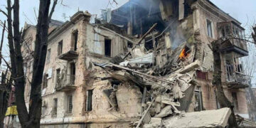 러, 주말 내 우크라 대규모 공습…“서방 무기 공급 막는다” 명분