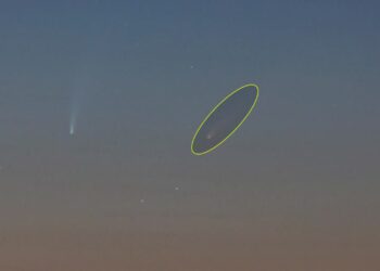 [과학]5만 년 만에 온 혜성…’슈퍼 블루문’ 뜬다