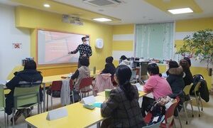 충북국제교육원 ‘우리동네 글로벌 학부모어학당’ 인기 < 교육 < 기사본문