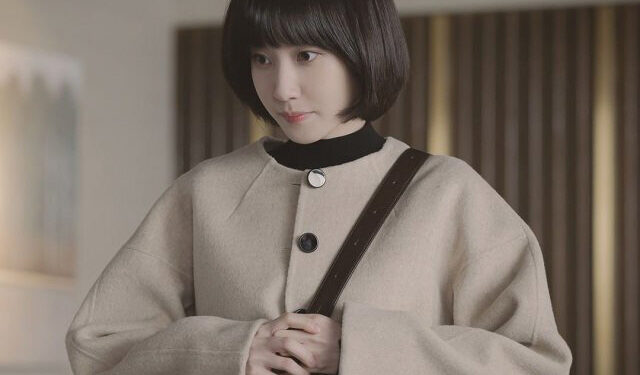 경향신문 선정 올해의 인물 – 우영우