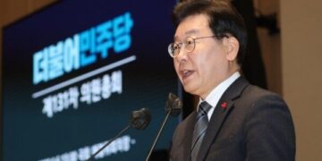 이재명, 10일 檢 출석… 李 “정치 보복” 檢 “혐의 입증 자신있다”