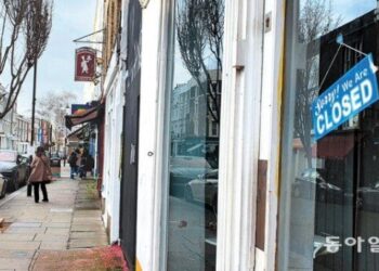 [런던 르포]선진국 최악 침체…개혁 미루다 곪아터진 英 경제