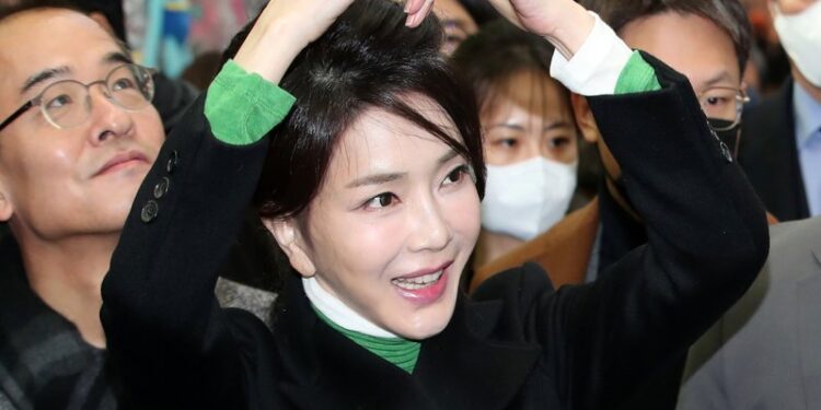 ‘존재감’ 커진 김건희 여사…정치·문화·외교 전방위 ‘광폭 행보’