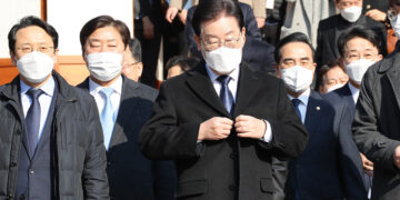 [정치]민주, 김성태 귀국 변수 ‘촉각’…與, 총공세 예고