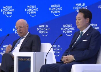 [정치]尹 “원전 추가 건설”…”중국, 체제 달라도 포용적으로”