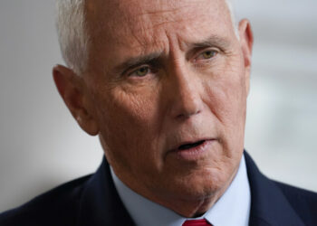 트럼프·바이든 이어 펜스 전 부통령 집에서도 기밀문서