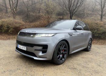 [돈Cars] 美친 디자인에 격조 높은 주행…레인지로버 스포츠가 보여준 자신감