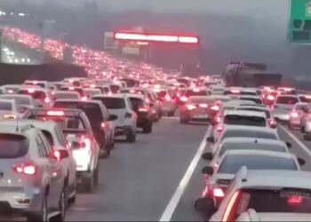 [국제]감염될까 사나흘 자가용 몰아…더 심해진 中 귀경전쟁