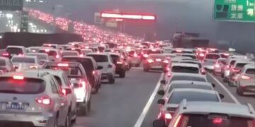 [국제]감염될까 사나흘 자가용 몰아…더 심해진 中 귀경전쟁