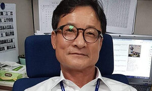 [기자칼럼] 당권경쟁 국힘 ‘친윤.반윤’ 네거티브 정치 볼썽사납다 < 사설/칼럼 < 오피니언 < 기사본문