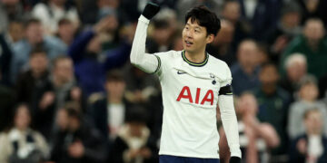 손흥민에 또 인종차별…토트넘 “SNS 회사·정부가 대응해야”