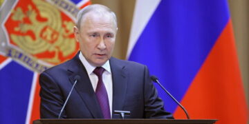 푸틴 체포영장 발부…국제형사재판소 “우크라 아동 납치”