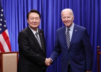 [클린룸] “해도 너무한다” 욕 먹는 미국…바이든은 왜 그럴까?