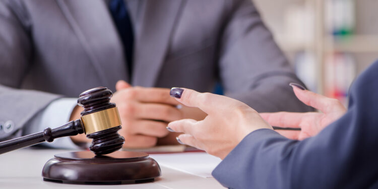 [법벌이]“어디 참신한 법무법인 이름 없소?”…개업 변호사들의 작명 고민