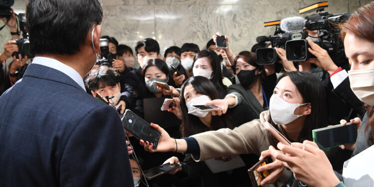 아파도 뛴다… 취재 열정 ON[포토 다큐]