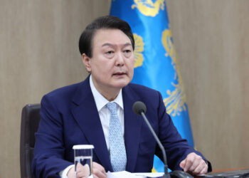 [속보]尹 “강남 학원가 마약 충격…뿌리 뽑아라” 지시