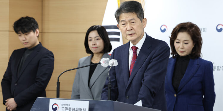 “유튜버도 언론중재 대상되야”…통합위 정책 제안