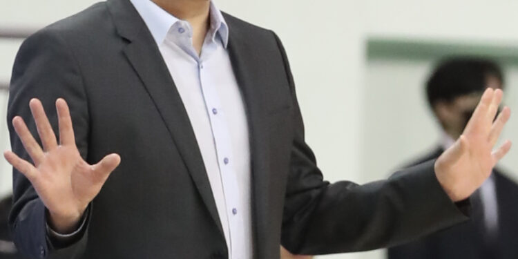 챔프전 길목 너를 넘는다