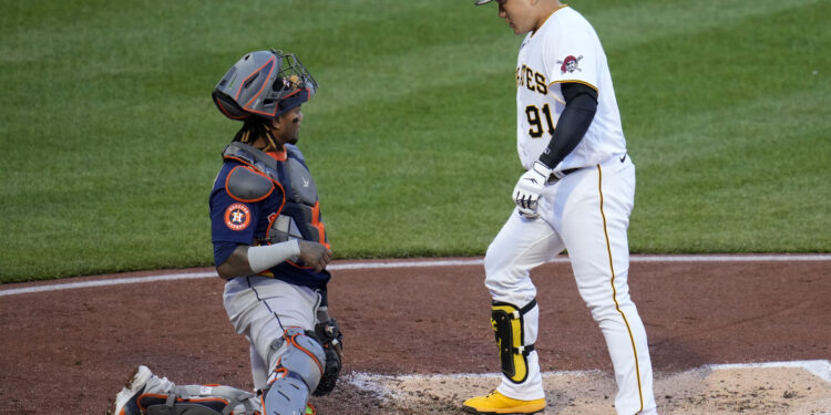 ‘0할 타자’ 최지만 ‘영끌 홈런’ 시동