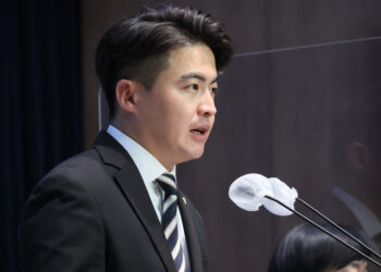 ‘불출마’ 오영환이 던진 메시지… 86세대는 ‘무응답’[주간 여의도 Who?]