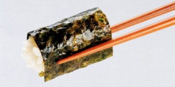 “여친 母, 초면에 젓가락질 지적”…자리 박차고 나간 남친