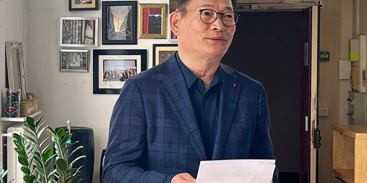 송영길 “모든 책임지고 탈당…돈봉투 의혹 전혀 몰랐다”