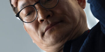 24일 귀국 송영길 “모든 정치적 책임을 지고 탈당”