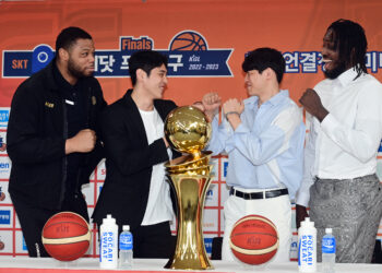 “5차전서 끝냅니다”… KGC “두 손 펴기 창피해…” SK “안방서 우승 위해…”