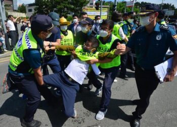 [포토] 원전 임시저장시설 반대 ‘아수라장’