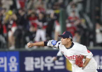 쫓겨나고 이 악물었다… 야구 인생 2막은 ‘톱데’