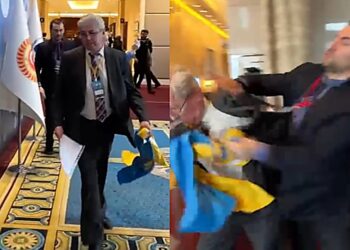“국기에서 손 떼!”…우크라 의원, 회담서 러시아 관리와 난투극
