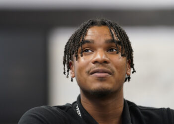 美대학 185곳 동시 합격…장학금 130억 제안받은 흑인 소년의 선택은