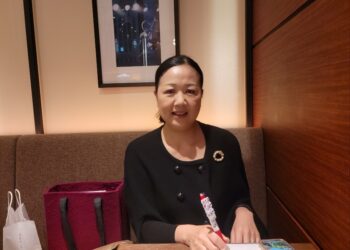 “ 女희생 강요하는 사회, 저출산 예산 퍼부어도 소용없어”[인구가 모든 것의 모든 것이다]