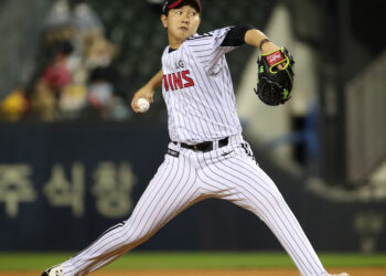 구멍 난 LG 필승조… ‘영건’들이 메워 줄까