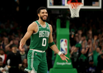 ‘테이텀 51점’ 보스턴, NBA 동부 파이널 2연속 진출