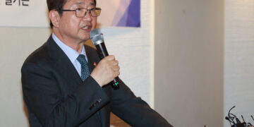 박보균 “침체에 빠진 한국영화 대책 곧 마련”