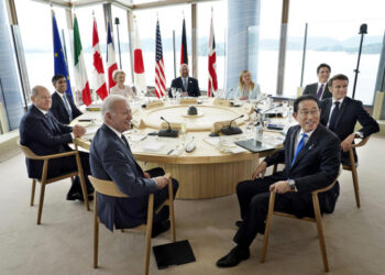 G7 “대가 치르도록”…대러 추가 제재 조치 부과키로