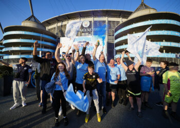 3연패 맨시티, 트레블 골문으로 드리블