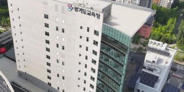 과거 장애인 집단성폭행 의혹 초등교사 ‘면직’