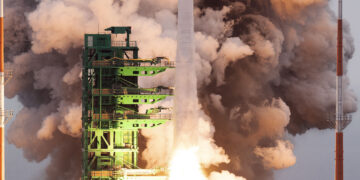 ‘우리 땅에서 우리 손으로 우리 위성’ 쏘는 완전한 우주 독립 이뤘다 [누리호 3차 발사]