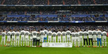 인종 차별은 그만… 우리 모두 20번 ‘비닐신’입니다