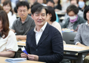 조국 “딸 때문에 다른 사람 떨어진 적 없어…尹식 자유는 재벌 위한 것”