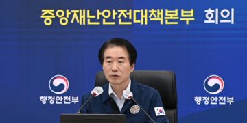 코로나 확진 학생 5일 결석해도 출석 인정…자가진단 앱 안 쓴다